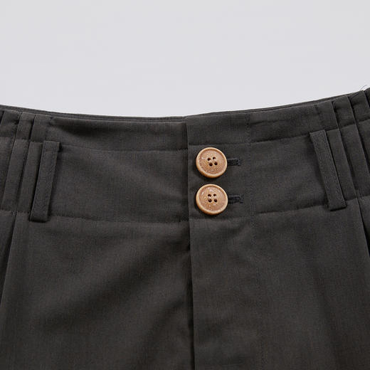 谜底短裤女士2024夏季新款时尚百搭高腰宽松刺绣直筒裤242MK0653 商品图3