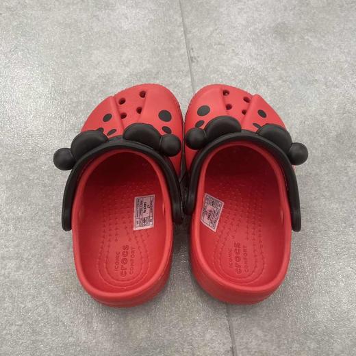 【5折】6楼卡骆驰CROCS经典瓢虫小Clog T，吊牌价399，现价200 商品图2