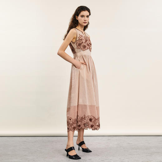 谜底高端连衣裙无袖2024夏季新款复古文艺刺绣优雅长裙242GL0661 商品图2