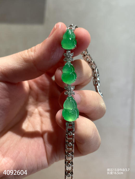 4092604，葫芦手链。具体价格微信咨询 商品图6