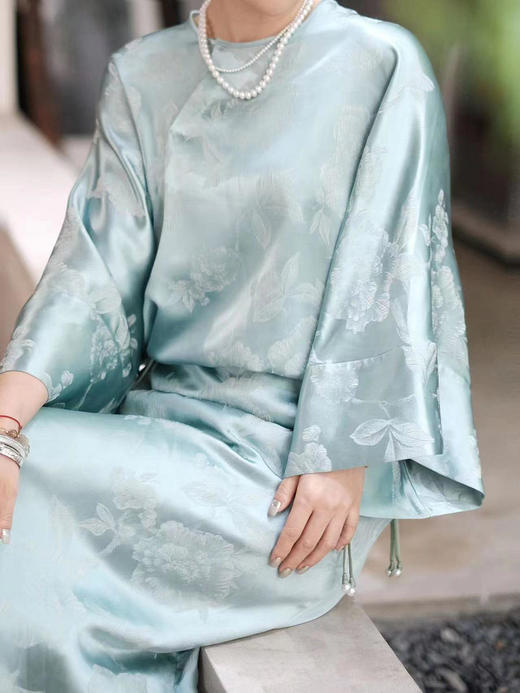 盛唐牡丹 |真丝水蓝芙蓉花新中式长裙 商品图3