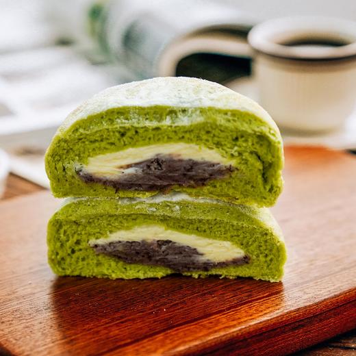 抹茶红豆奶酪米面包 商品图1
