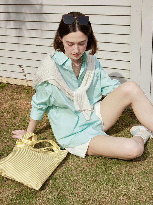 经典升级 夏日氛围感男友风衬衫FCE2SHT153 商品图3