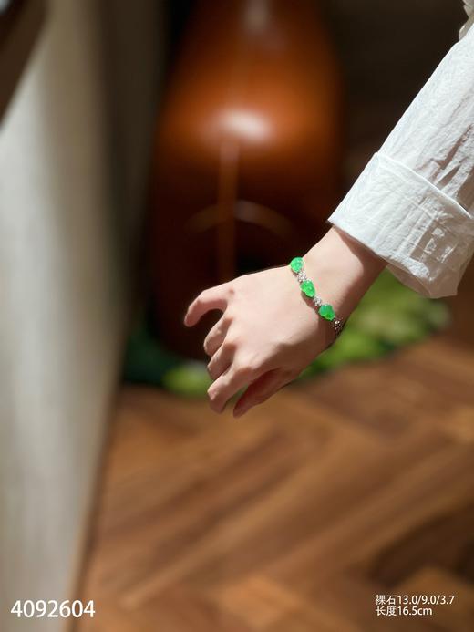 4092604，葫芦手链。具体价格微信咨询 商品图4