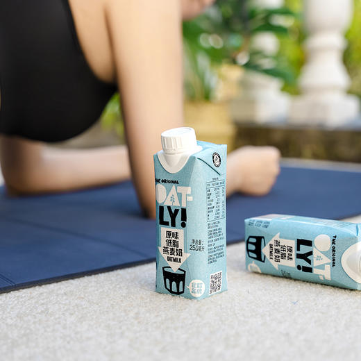 OATLY 原味低脂燕麦奶 250ml*18 商品图1
