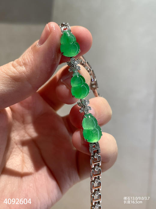 4092604，葫芦手链。具体价格微信咨询 商品图0