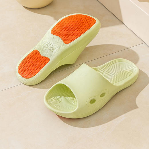 【轻松穿脱，亲肤细腻！】新型款老年人拖鞋女，轻便柔静音实用，室内家居男士浴室卫生间洗澡！ 商品图8