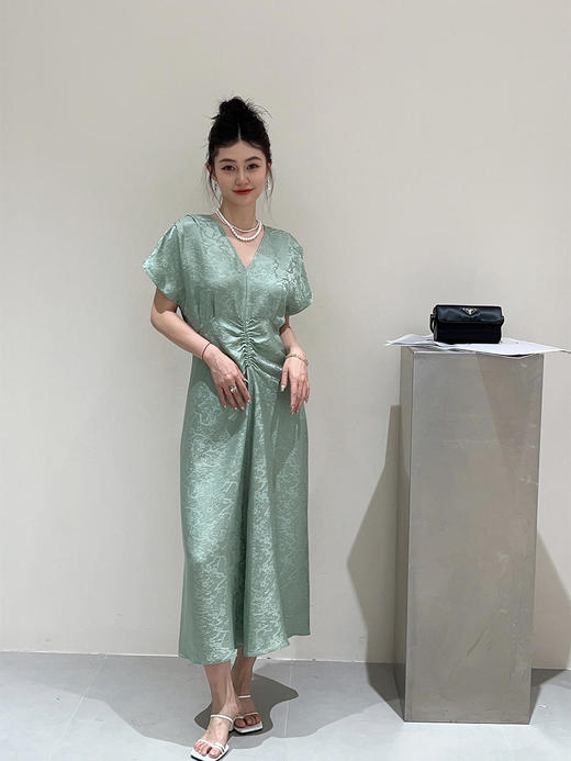 盛唐牡丹 |天青色织金真丝提花褶皱长裙 商品图0