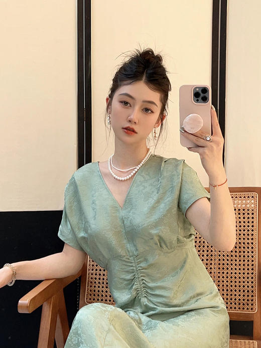 盛唐牡丹 |天青色织金真丝提花褶皱长裙 商品图4