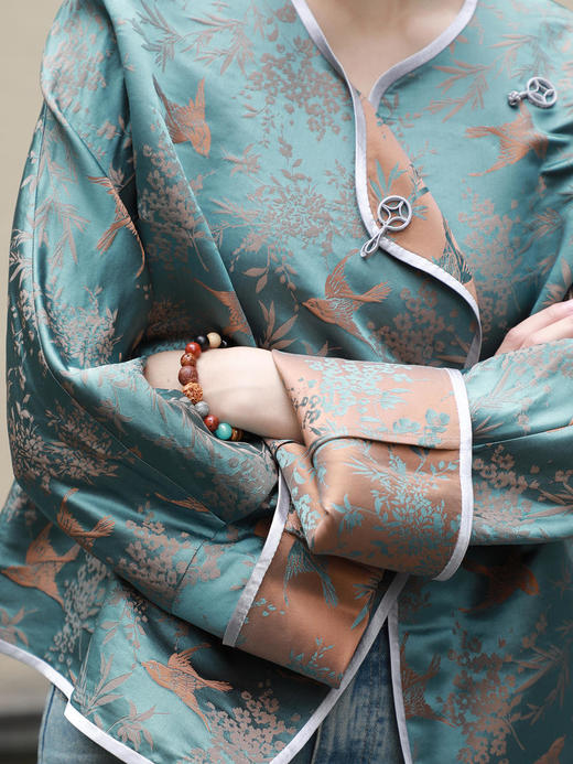 瑕疵| 盛唐牡丹 |花锦缎喜鹊纹外套-灰蓝橙色双面(正反两穿)[特价品]](特殊商品不退不换) 商品图7