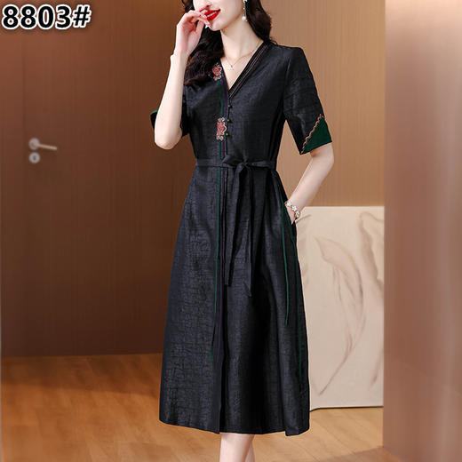 NYL-8803改良旗袍黑色连衣裙夏季新款时尚洋气V领宽松系带中长裙 商品图5