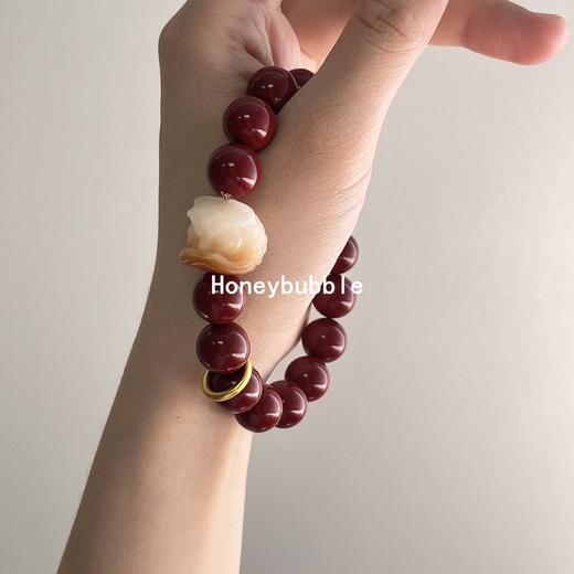 「限时9.9元包邮！琉璃醒狮手串」吉祥如意焦糖菩提俏色醒狮手链 红色本命年手串情侣时尚饰品 商品图0