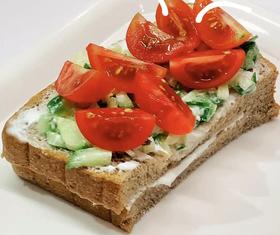 动态稳糖，饮食慢糖，糖友都爱的好搭档！