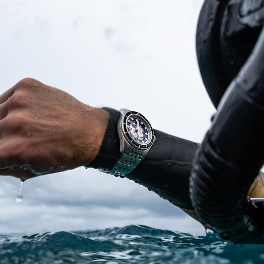 新款|英国SPINNAKER三角帆限量版镂空自动机械潜水手表钢皮带5116 商品图3