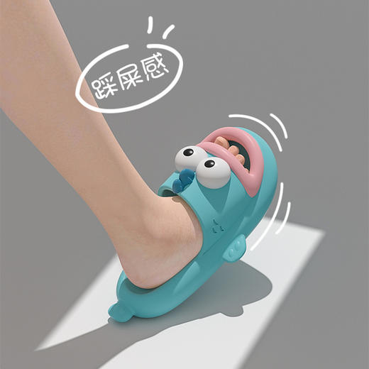 【轻盈舒适，防滑柔软！】夏季外穿女eva 透气凉拖鞋，家用家居踩屎感，防滑一字拖！ 商品图0