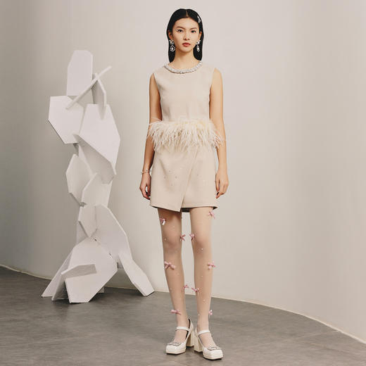 精致复古感华丽烫钻上衣女马夹 商品图1