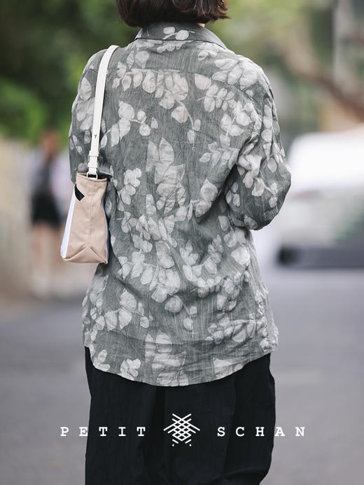 PETIT SCHAN小闪 CLO#480 branchy 繁枝 纯棉盐缩艺术感印花百搭衬衫 商品图1