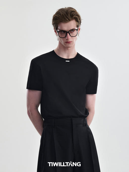 TIWILLTANG启世录“玄寂屿寰”蓝血新贵精奢细节控黑白纯棉T恤夏 商品图3