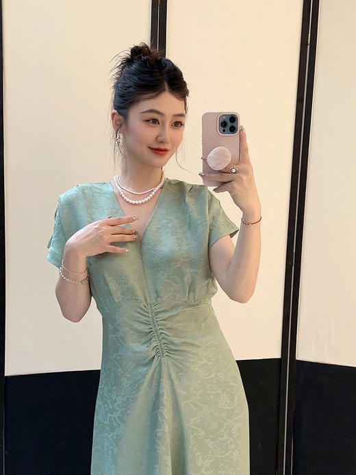 盛唐牡丹 |天青色织金真丝提花褶皱长裙 商品图6