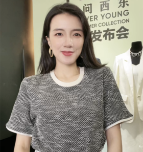 【破价】N°28【小香T】 设计师圆领短袖上衣短款显身T恤9A21T033