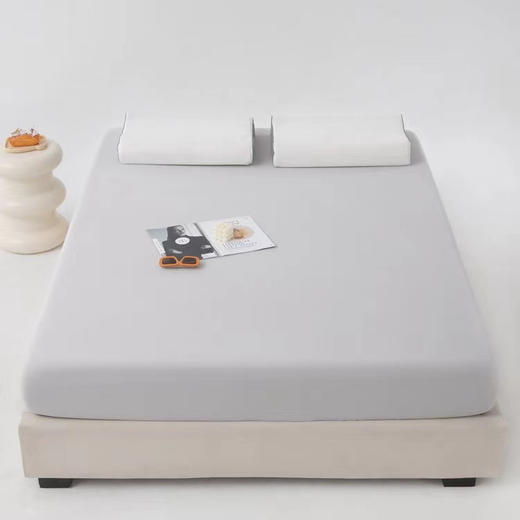 💥【5色针织天丝棉床笠】✅1.水洗天丝面料自带凉感，🌸凉凉滑滑的，温润的凉意不会让人觉得冰✅ 2. 安全标准，🔹即使裸睡也不会摩擦皮肤 商品图5