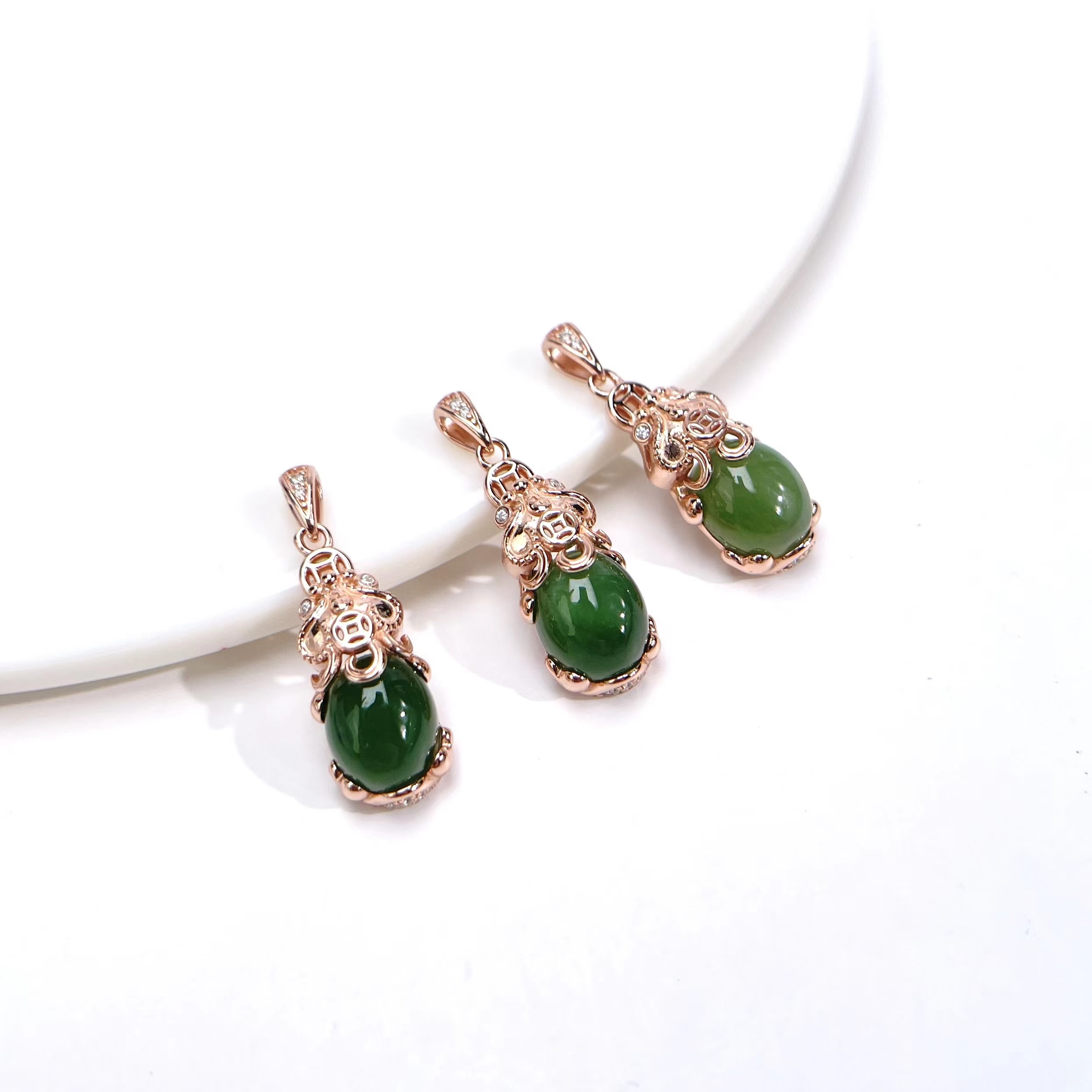 S925碧玉吊坠-蛋面貔貅