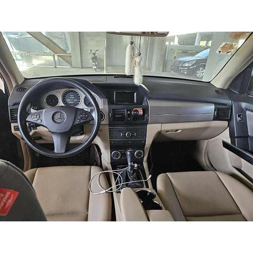 奔驰 GLK 300 4MATIC 动感型【长租-北京】 商品图4
