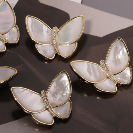 甄珠贝 孟女士同款蝴蝶结胸针 天然贝壳