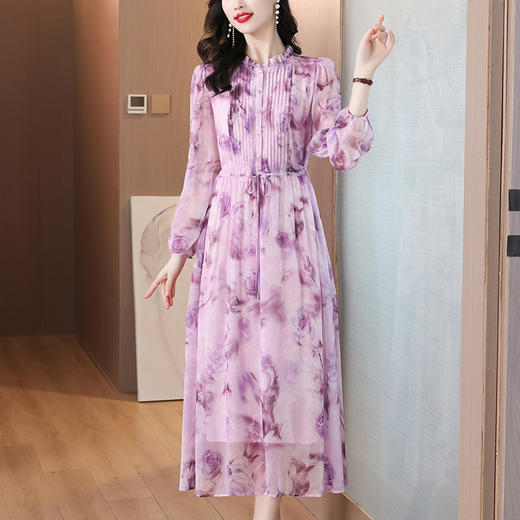 AHM-3606法式名媛风紫色夏季新款简约时尚甜美减龄浪漫碎花裙 商品图3