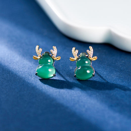s925银绿玛瑙驯鹿葫芦耳钉女，复古立体小众设计冰种绿宝石耳饰TKT-DY3403755 商品图0