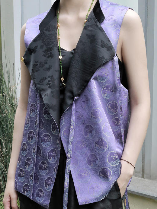 盛唐牡丹 |紫色梅兰竹菊花窗格宋锦马甲 商品图3