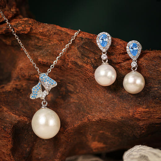 Manreya玛芮雅套装“岚蝶之舞”爱迪生珍珠项链耳环套装女气质新款 商品图7