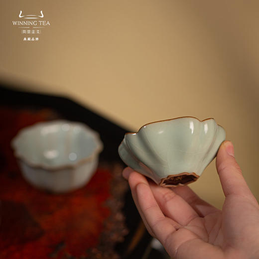 问鼎汝瓷十五周年 尽揽芳华套组主人杯套装（缺货） 商品图2