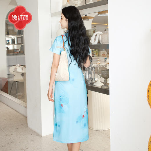 上海逸红颜观鱼2025夏季新款麻纱雪纺印花新中式手工盘扣改良旗袍 商品图4