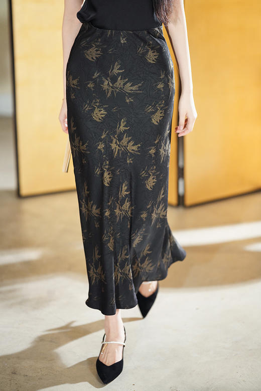 逸红颜明月优选 #『竹影』竹风雅韵新中式半身裙,斜裁鱼尾裙型,百搭舒适,松弛有度 商品图10