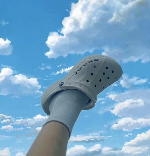 全家都有！白敬亭/大幂幂代言！Cr**s原厂の合集！厚底情侣DIY凉拖沙滩鞋 商品图13