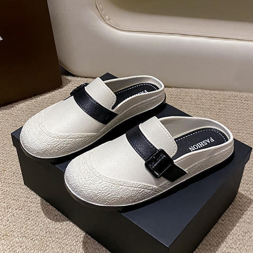 【舒适轻便,时尚百搭！】夏日轻舞，包头显气质；厚底时尚，百搭好搭配。防滑耐磨，穿着舒适轻便。靓丽上脚，让你倍感显瘦！ 商品图4