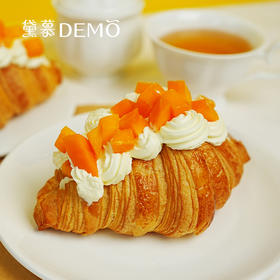 芒果奶油可颂 | Mango cream Croissant