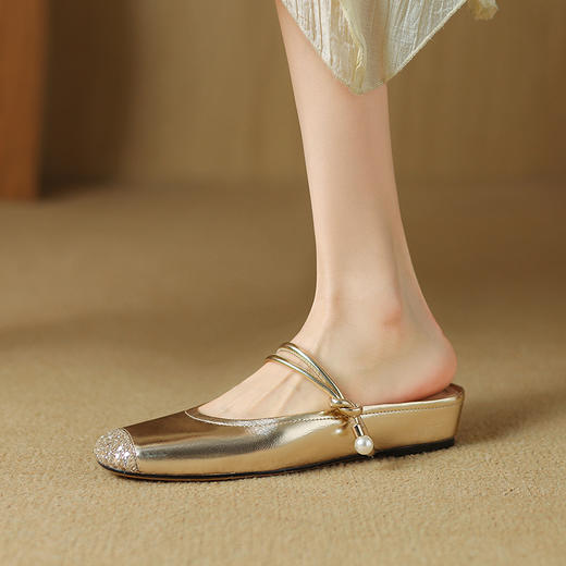 【预售5天】优雅简约，里外全皮拼接半拖HBP&6077 商品图1