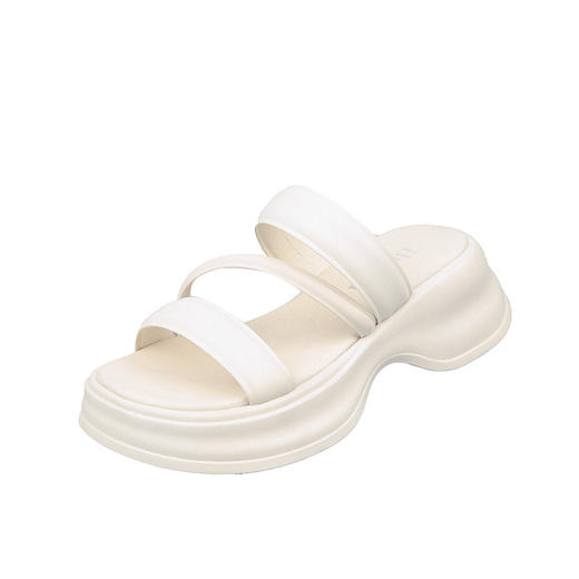 【夏季新款，舒适百搭】厚底的垫高，舒适柔软，百搭休闲，防滑耐磨。这款夏季新款凉拖鞋，是你衣柜里必备的单品，让你时尚个性、高级感十足！ 商品图4