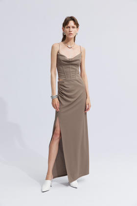 褶皱开叉半身裙