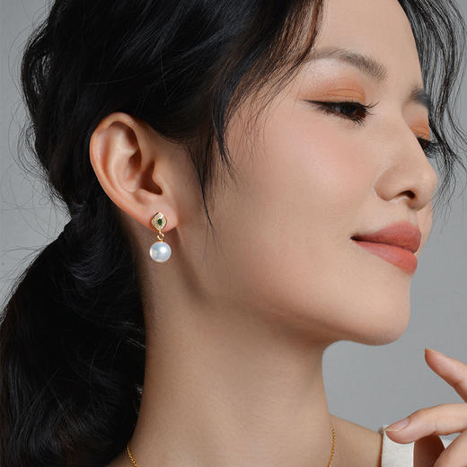 Manreya玛芮雅套装“绿野仙踪” 爱迪生珍珠项链耳环套装女气质新款 商品图11