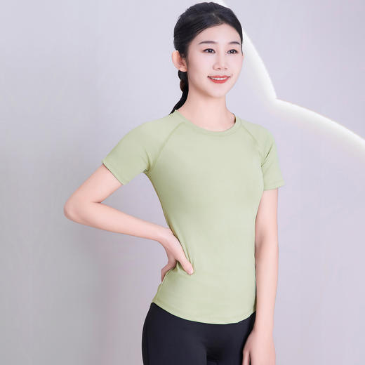 BWELL后背网纱拼接修身运动短袖T恤BWY7592 商品图2