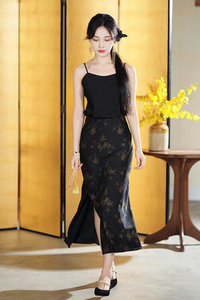 逸红颜明月优选 #『竹影』竹风雅韵新中式半身裙,斜裁鱼尾裙型,百搭舒适,松弛有度