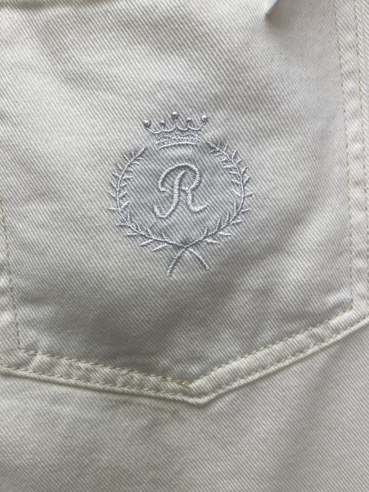 臣禾 设计感牛仔短裤JZ241060119 商品图2