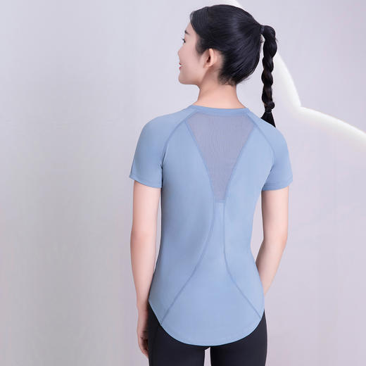 BWELL后背网纱拼接修身运动短袖T恤BWY7592 商品图4