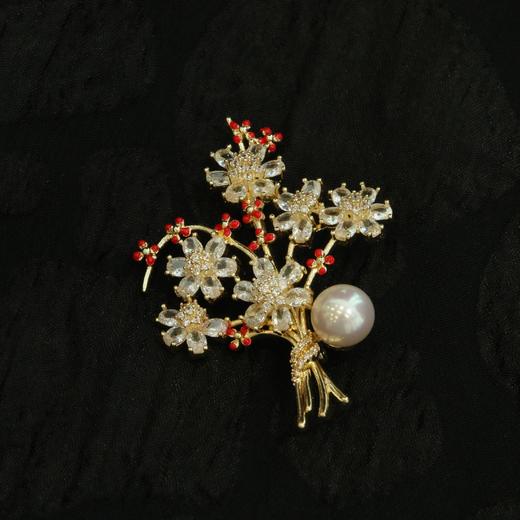 【甄珠贝·简约chill系列】53*53cm斜纹小丝巾和胸花多种组合礼盒套装 商品图7