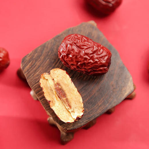 燕之坊 南北干货 鸿运枣到800g礼盒装 新疆红枣肉厚核小企业团购送礼 商品图3