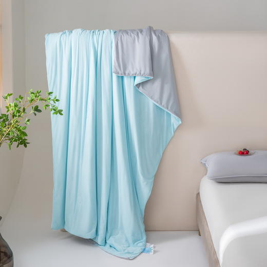 【一触即凉！夏日美好限定】要清凉，也要健康！A类冰淇淋凉感丝夏凉被 夏季空调被纯色 夏被可机洗 冰丝薄被子！-QQ 商品图3