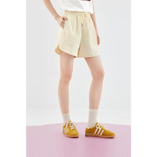 【严选】诗凡黎休闲裤复古轻运动防晒短裤牛筋腰头女2024春夏新款复古时髦SF5150281 商品图2